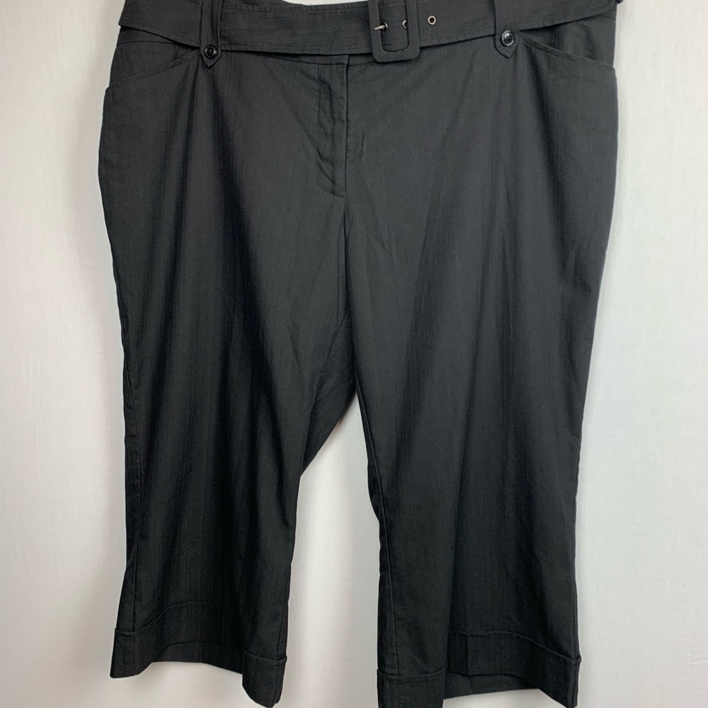 Maurices Wide Leg Cropped Palazzo Pants Cuffed Belted Size 24 Black